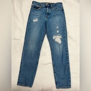 Levi’s womens 27 wedgie jeans
